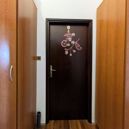 Ap Silvija Apartment Zadar Bagian luar foto