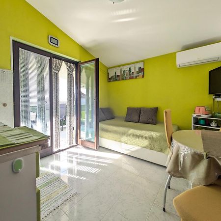 Ap Silvija Apartment Zadar Bagian luar foto